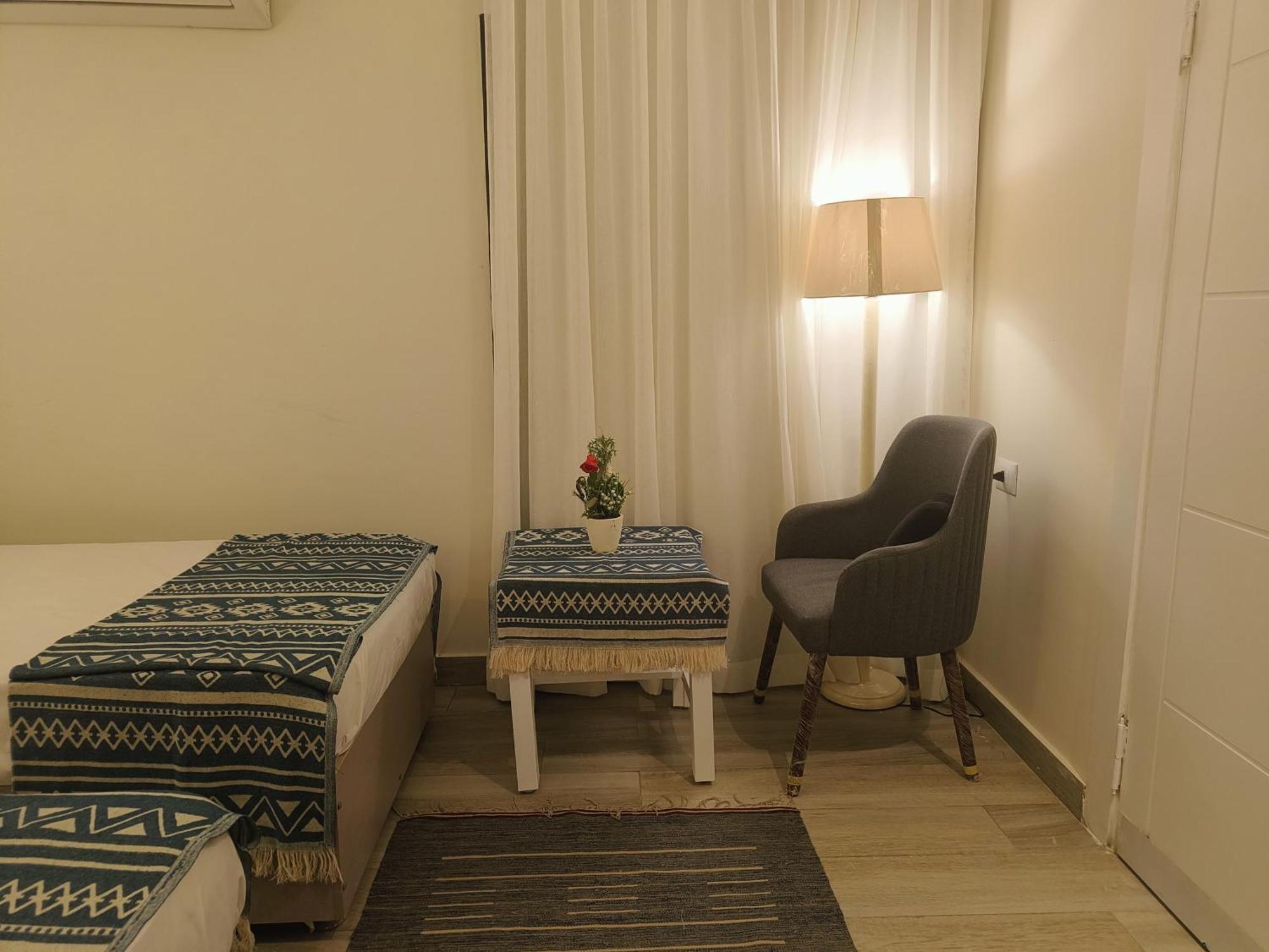 Maria Pyramids House Hotel Kafret el-Gabal Kültér fotó